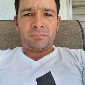 Meet your Posher, Leonilo